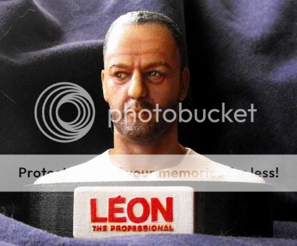 http://i430.photobucket.com/albums/qq26/seandabbsfx/photos_photo7919.jpg