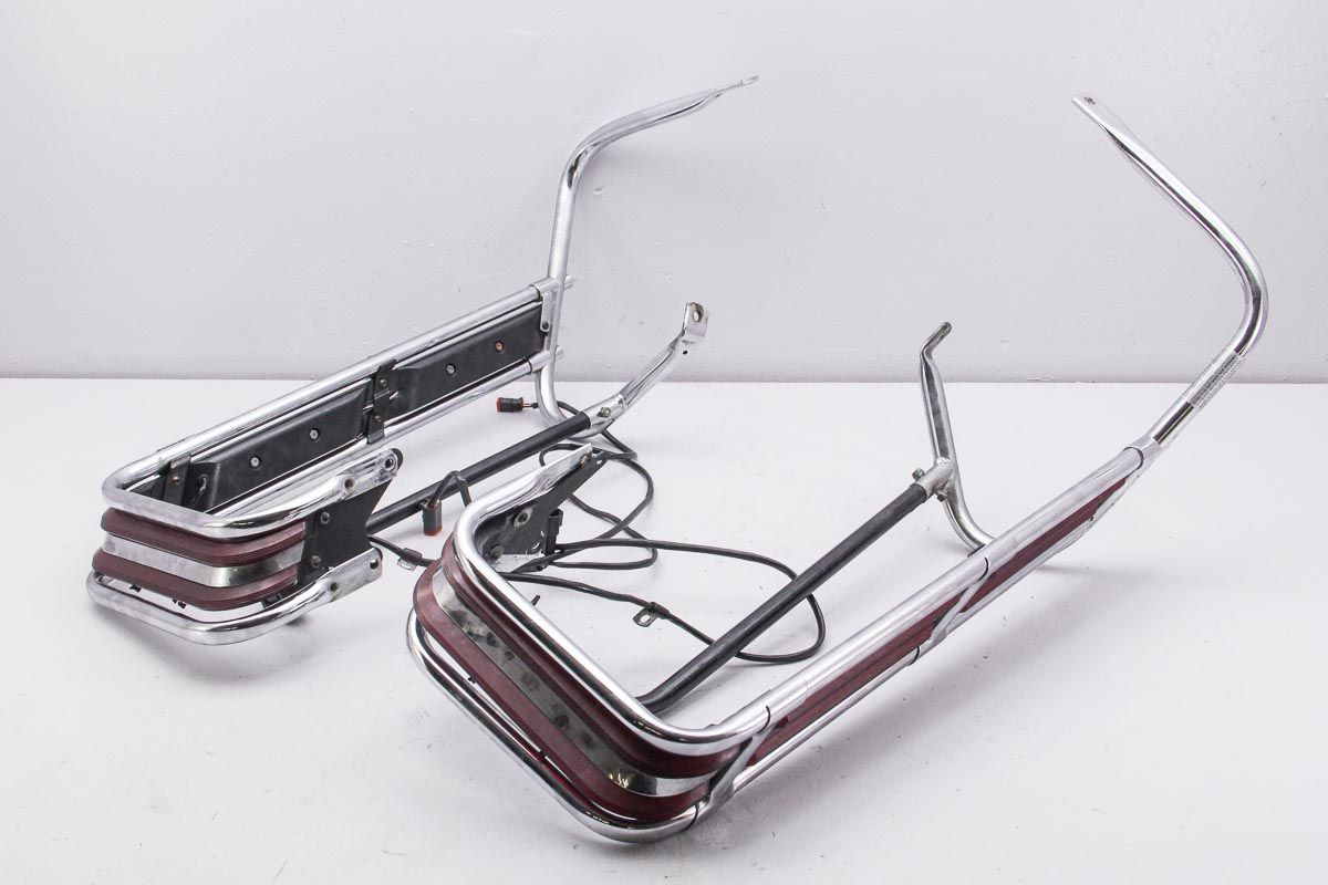 99 Harley Electra Glide FLHTCUI Saddlebag Luggage Guard Bar Trim Rail